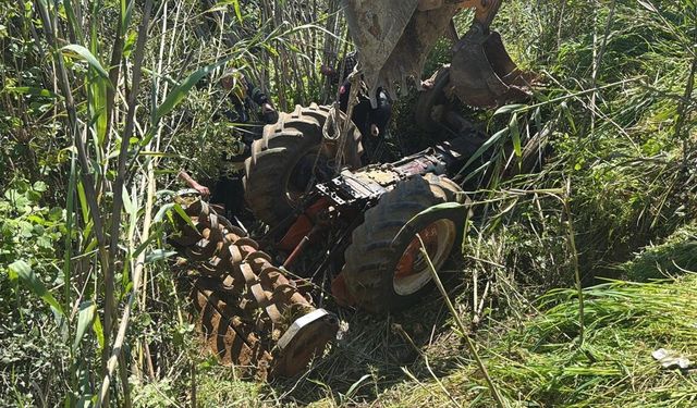 Antalya'da traktörün altında kalan emekli polis öldü