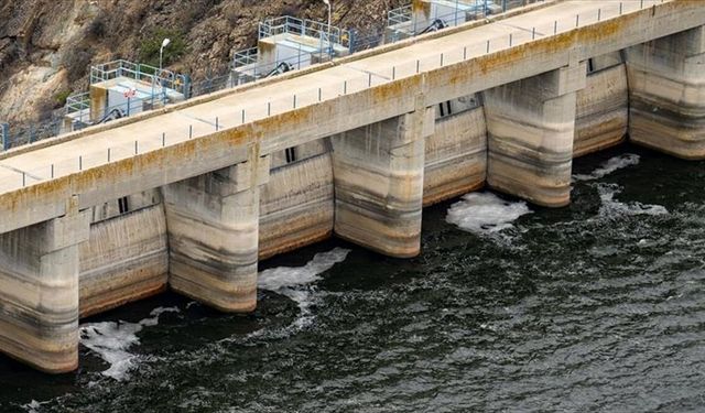 Artan yağışlar HES'lerde üretim rekoru getirdi