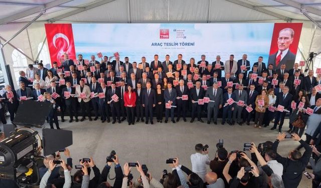 Başkan Seçer: 'Belediyelerimizin işini kolaylaştırmak için gayret sarf ediyoruz'