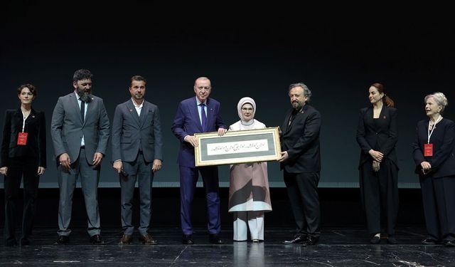Cumhurbaşkanı Erdoğan, 'Bir Adam Yaratmak' filminin galasına katıldı