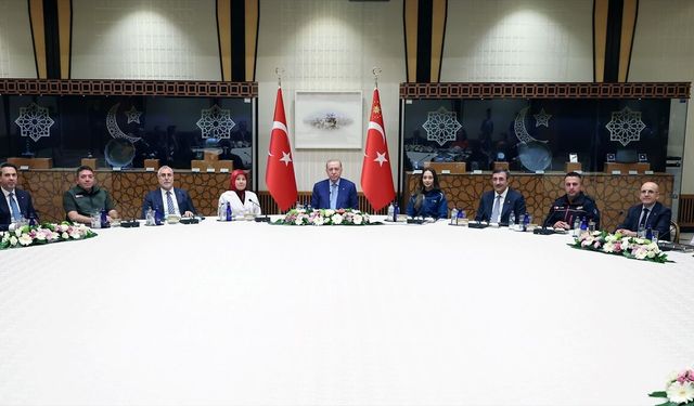 Cumhurbaşkanı Erdoğan, işçi ve işveren temsilcilerini kabul etti