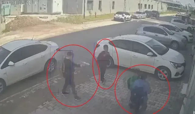 Hatay'da 11 Yaşındaki Çocuk Silahla Akranlarını Gasp Etti!