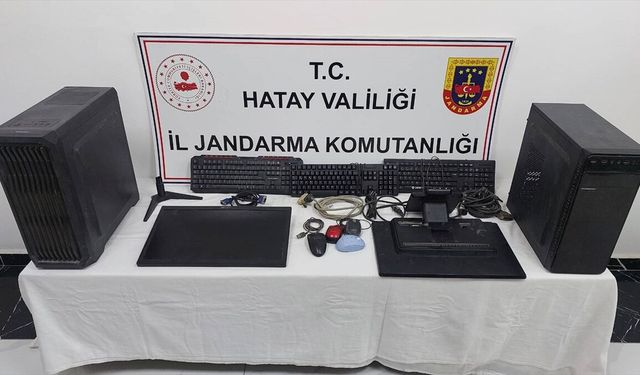 Hatay'da iş yerinden hırsızlık yapan 5 zanlı tutuklandı
