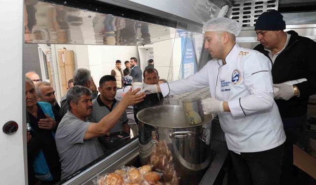 HBB'nin çorba ikramı ile yürekler ısınıyor