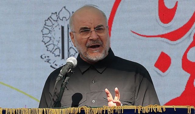 İran Meclis Başkanı Kalibaf'tan bölge ülkelerine 'ABD'nin müdahalesi olmadan işbirliğine hazırız' mesajı