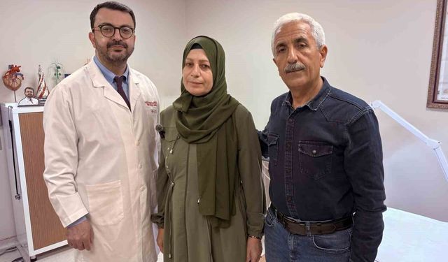 Kalbi üç kez duran hasta hayata döndü