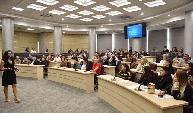 Kepez'de kolon kanserine karşı bilinçlendirme eğitimi