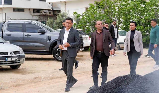 Kozan'da alt yapısı tamamlanan sokaklar asfaltlanıyor