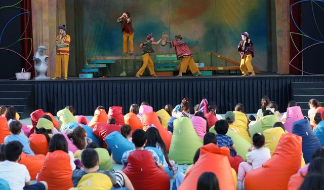 Küçük Hanımlar, Küçük Beyler Uluslararası Çocuk Tiyatroları Festivali Ankara'da düzenlenecek