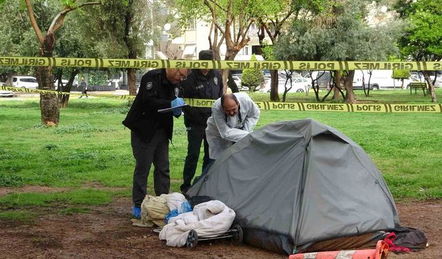 Parka kurduğu çadırda yaşayan adam ölü bulundu