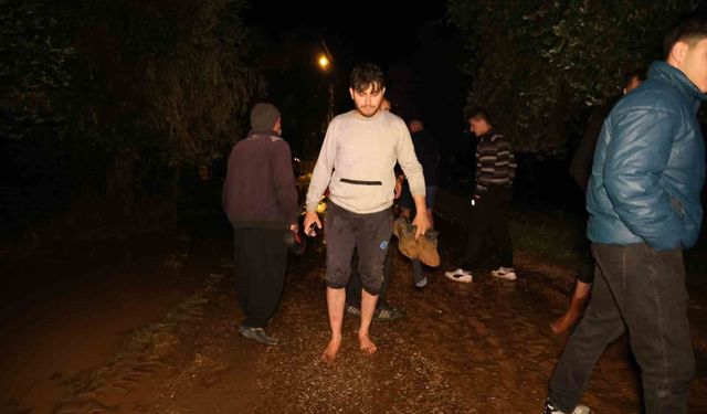 Sel felaketini yaşayanlar o anları anlattı: 'Her şey bir saatte oldu'