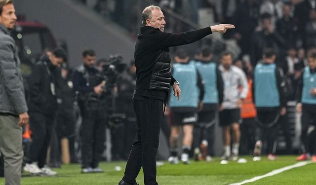 Sergen Yalçın, Beşiktaş'ın başında 100. Süper Lig maçına çıkacak