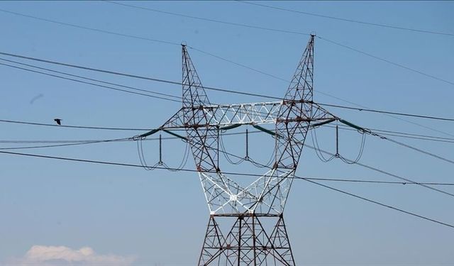 Türkiye'nin elektrik kurulu gücü şubat sonunda 124 bin 321 megavata yükseldi