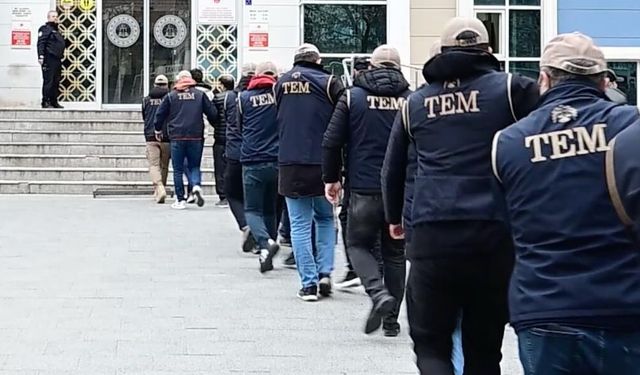 Yılın ilk çeyreğinde terör örgütlerine 1895 operasyon