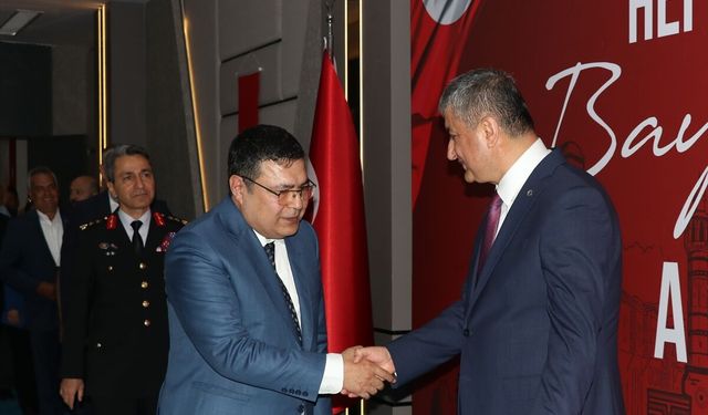 Adana'da bayramlaşma programı düzenlendi