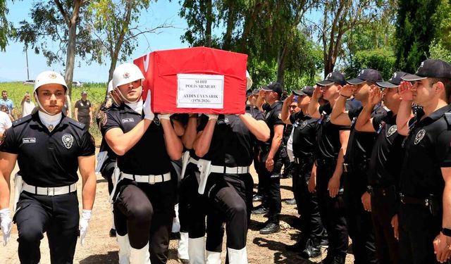 Adanalı şehit Aydın Üyenarık son yolculuğuna uğurlandı