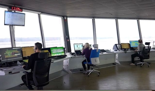 Antalya Havalimanı'nda 'İleri Seviye Hava Trafik Kontrol Sistemi' dönemi yarın başlıyor