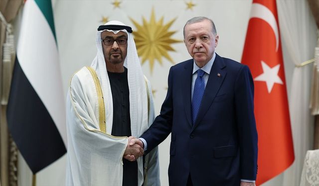 Cumhurbaşkanı Erdoğan, BAE Devlet Başkanı Al Nahyan ile telefonda görüştü