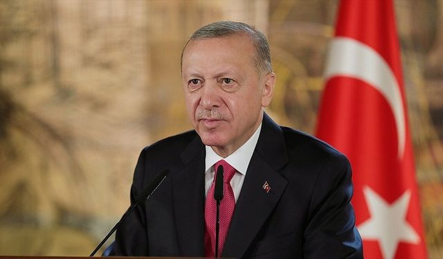 Cumhurbaşkanı Erdoğan: Tüm gençlerimizin 19 Mayıs Atatürk'ü Anma, Gençlik ve Spor Bayramı'nı tebrik ediyorum
