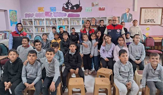 Eğirdir'de öğrencilere su tasarrufu ve gıda güvenliği eğitimi verildi