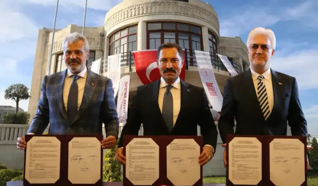 Hatay Tarihiyle Ayağa Kalkarak Sahne Alıyor!