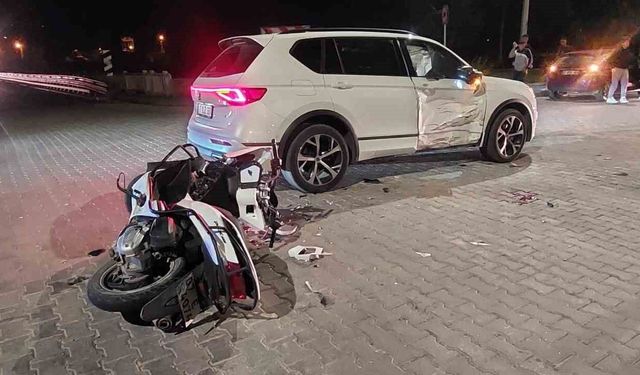 Gazipaşa'da motosiklet ile otomobil çarpıştı: 1 yaralı