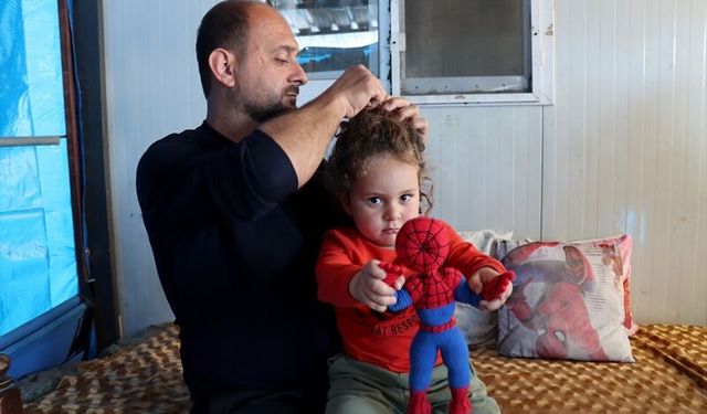Hatay’da Lösemiyi Yenen Baba, Küçücük Oğluna Hem Anne Hem Baba Oldu