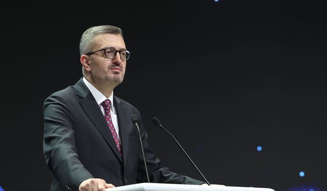 İletişim Başkanı Duran, Necip Fazıl Kısakürek'i vefatının 43'üncü yılında andı