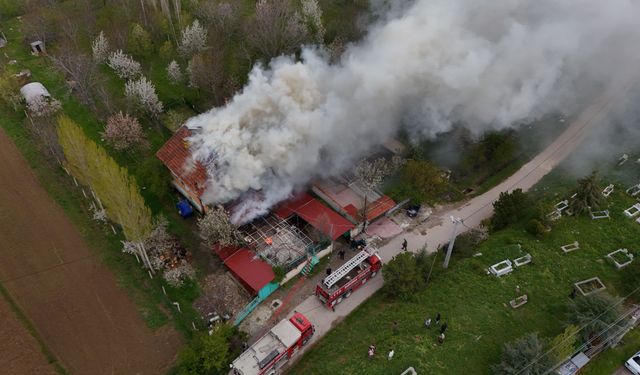 Isparta'da evde çıkan yangın söndürüldü
