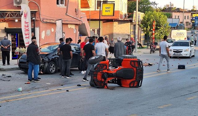 Mersin'de otomobille çarpışan ATV'nin sürücüsü yaralandı