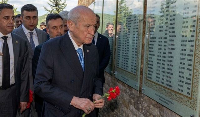 MHP Genel Başkanı Bahçeli, Ülkücü Şehitler Anıtı'nı ziyaret etti