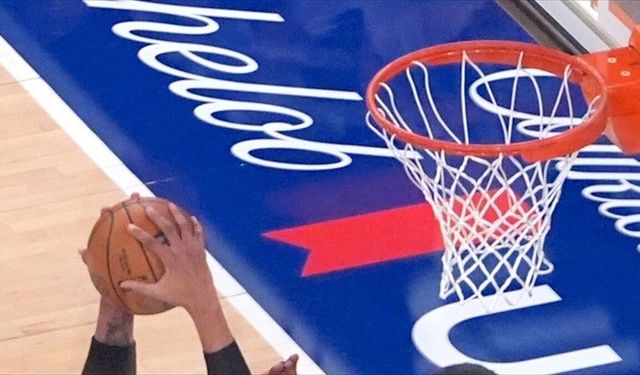NBA'de Cavaliers'ı yenen Knicks, seride 3-0 öne geçti