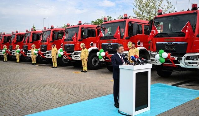 Orman yangınlarıyla mücadelede yeni araçlar görev yerlerine uğurlandı