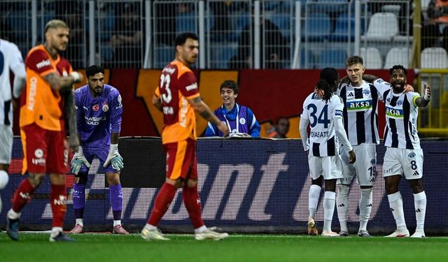 Şampiyon Galatasaray, sezonu Kasımpaşa mağlubiyetiyle kapattı