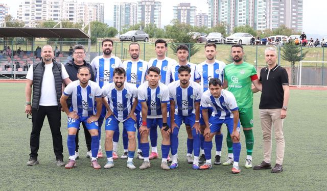 Süper Amatör Lig'de Akdeniz Belediyespor, İçel Yolspor'u 4-3 yendi
