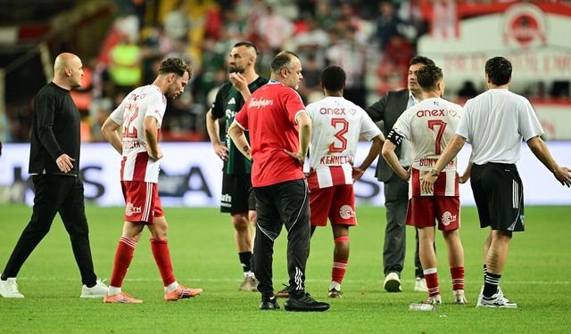Süper Lig'e veda eden üçüncü ve son takım Antalyaspor oldu