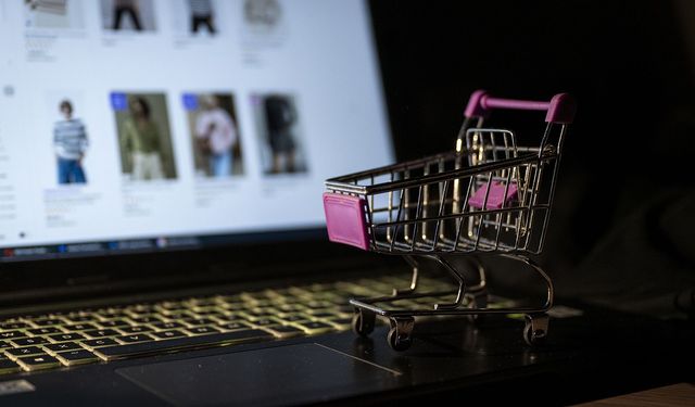 Türkiye'nin e-ticaret hacmi 5 yılda 10,6 trilyon liraya ulaştı