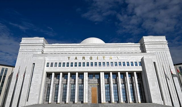 Yargıtay'dan boşanan eşe nafaka bağlanmasında 'yoksulluk' şartı