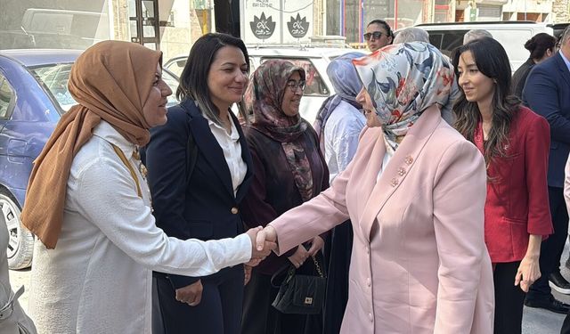 AK Parti Kadın Kolları Başkanı Ercan, Burdur'da konuştu: