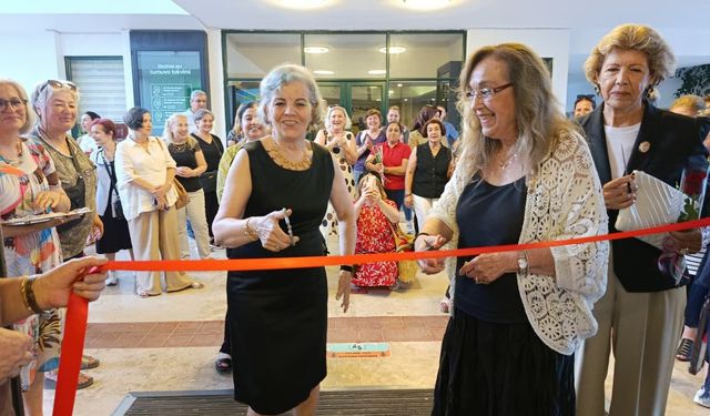 Antalya'da 'Keçe Pano' sergisi açıldı