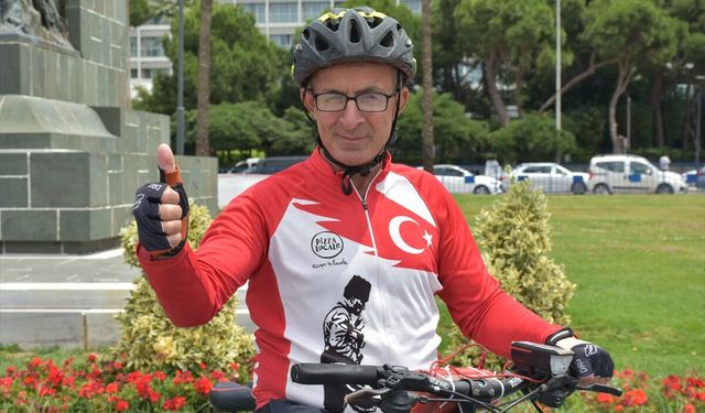 Depremde hayatını kaybedenleri anmak için İzmir'den Hatay'a pedal çevirecek