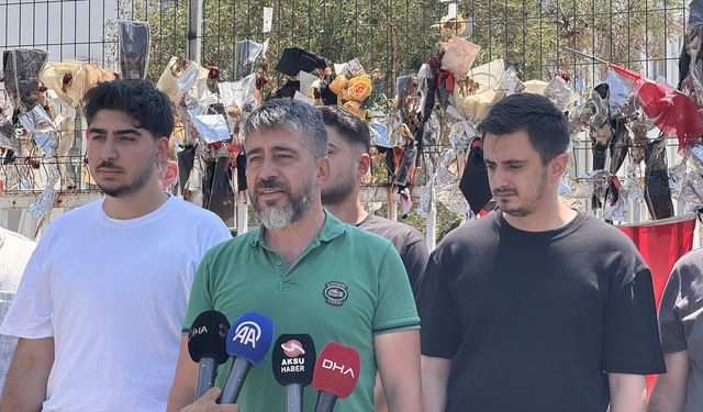 Kahramanmaraş'taki okul saldırısında hayatını kaybedenlerin yakınlarından açıklama