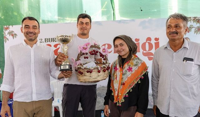 Manavgat'ta 2. Burmahan Kiraz Şenliği düzenlendi