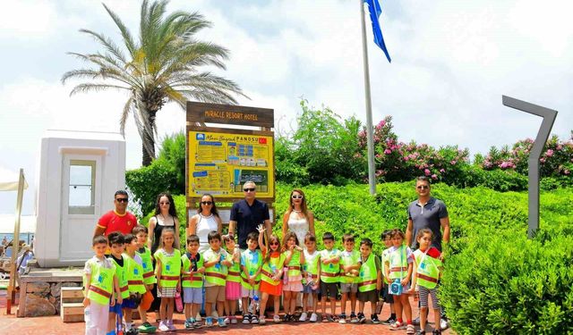 Minik çevreciler Mavi Bayrak'la tanıştı