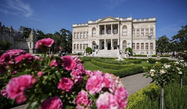 Osmanlı'nın görkemli mirası Dolmabahçe Sarayı 170 yaşında