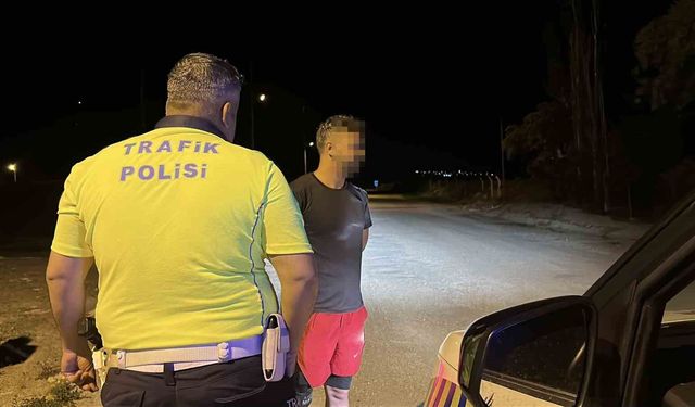 Polis uygulamasını görünce aracını park etti: 1.24 promil alkollü çıktı