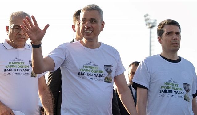 Sağlık Bakanı Memişoğlu: Bir ay sahada olacağız. İnsanların hareket yaşını öğreneceğiz