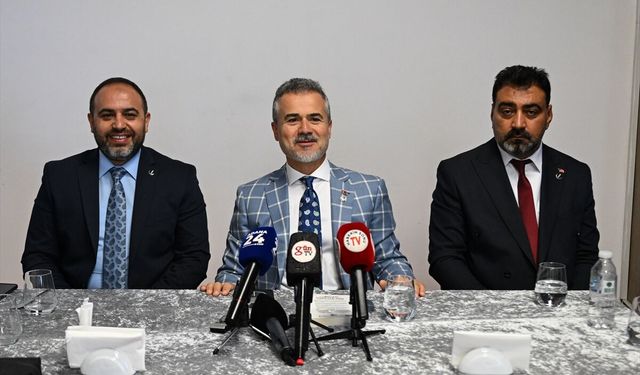 Yeniden Refah Partisi Genel Başkan Yardımcısı Kılıç, Adana'da konuştu: