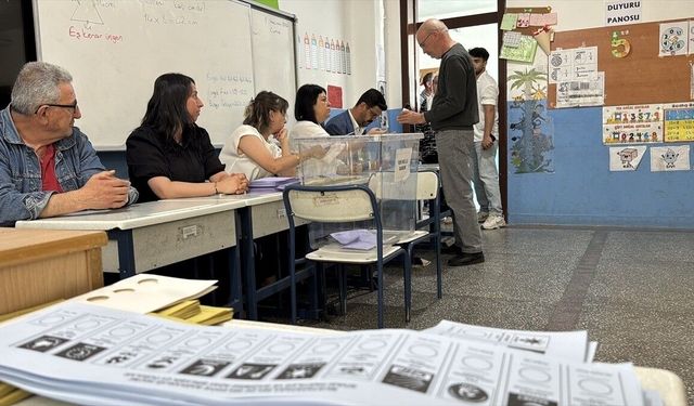Yerel yönetimler için 6 beldede vatandaşlar sandık başında