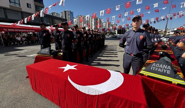 Adana'da eğitimlerini tamamlayan 50 itfaiye eri göreve başladı